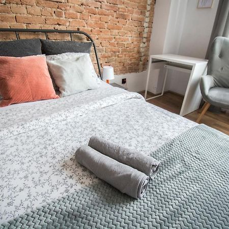 Lion Apartments - Silver Краков Экстерьер фото