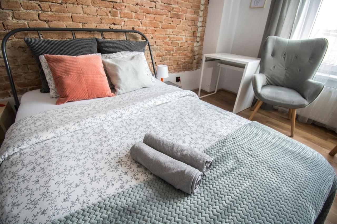 Lion Apartments - Silver Краков Экстерьер фото